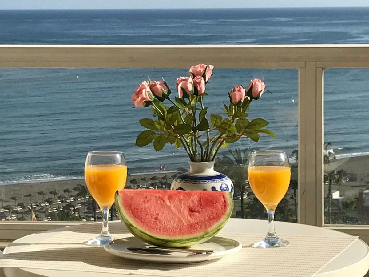 Cozy Apartment With First Line Seaview In Perfect Location, Near The Marina Benalmádena Εξωτερικό φωτογραφία